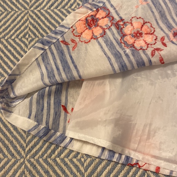 NWOT Kids' Embroidered Cold Shoulder Shift Dress Size 8 - Picture 5 of 8